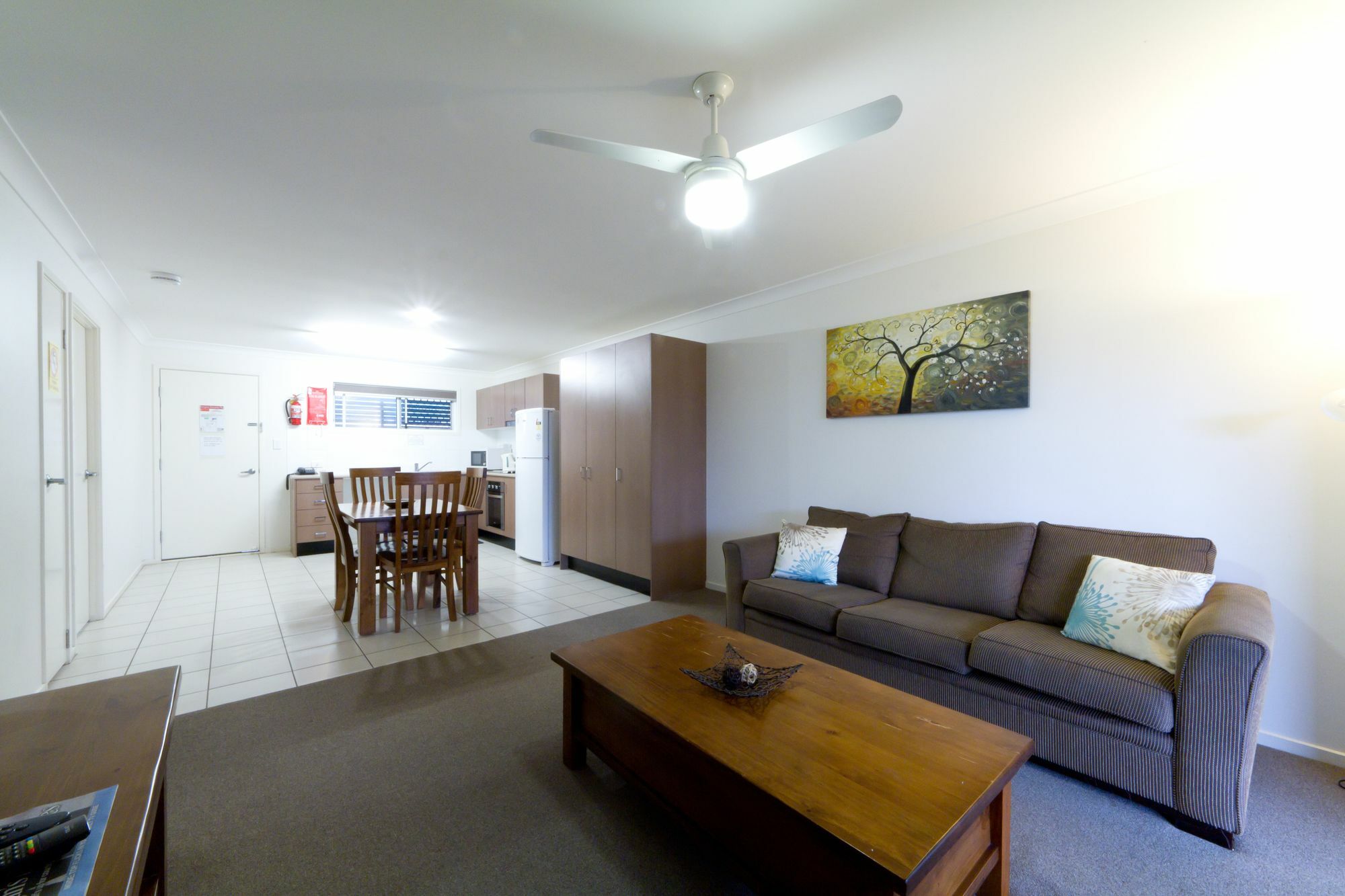 ร็อกแฮมตัน เซอร์วิส อพาร์ตเมนต์ Aparthotel ร็อคแฮมป์ตัน ภายนอก รูปภาพ